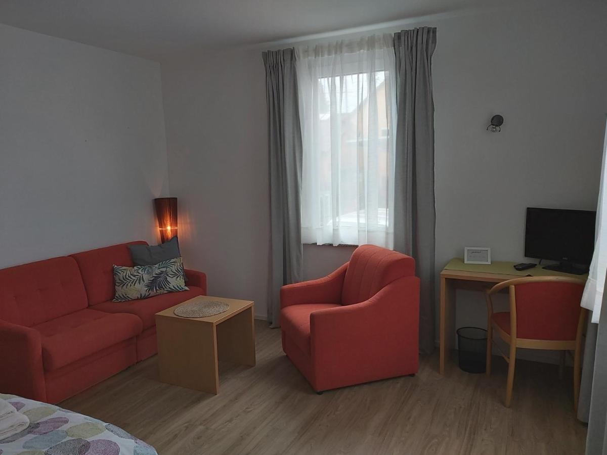Ferienwohnung Paradiesle Kirchheim unter Teck Luaran gambar
